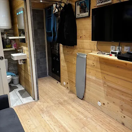 Sebrem Apartman *